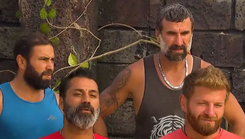 Survivor'da Şok Veda: Kader Birleşmeyi Yine Gösteremedi Mi?
