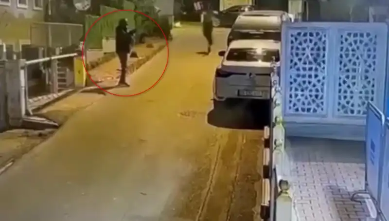 Irak Başkonsolosluğu’na Yapılan Saldırı Anları Kameralarda Görüntülendi