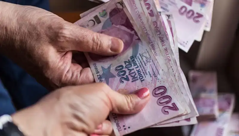 Memur ve Emekli Maaşları Temmuz 2025'te Artacak mı?