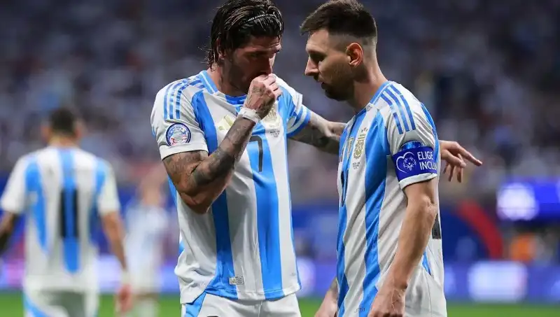 Rodrigo de Paul, Messi ile Yeniden Buluştu: Futbol Dünyasında Sıcak Anlar