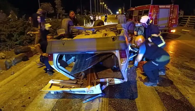 Kavşakta Meydana Gelen Feci Kaza: İki Kişi Ağır Yaralı