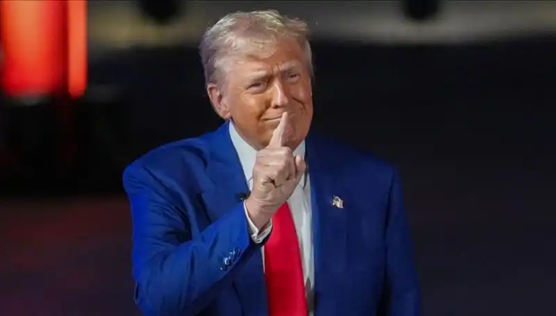Trump, Wall Street Journal'ı Basın Havuzundan Çıkardı: Epstein Mektubunun Perde Arkası