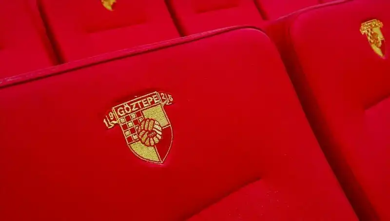 Göztepe, Yeni Şampiyon Adayı Junior Olaitan'la Anlaştı!