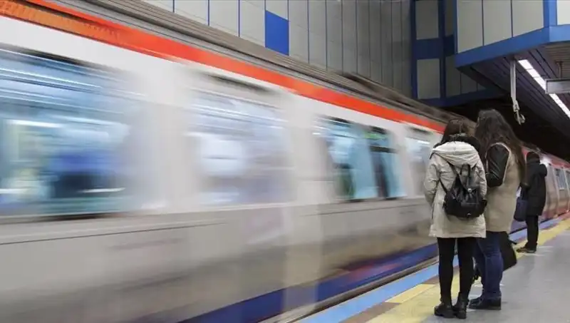 Taksim Metro İstasyonu Bugün Neden Kapalı? Detaylar Açıklandı!