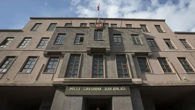 Yunan askerlerinin hakaretine TSK'dan sert yanıt: Böyle davranışlar kabul edilemez!