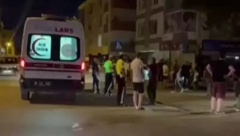 Alkollü Sürücü, Tartıştığı Yayaları Kamyonetle Ezip Kaçtı: Detaylar Ortaya Çıktı